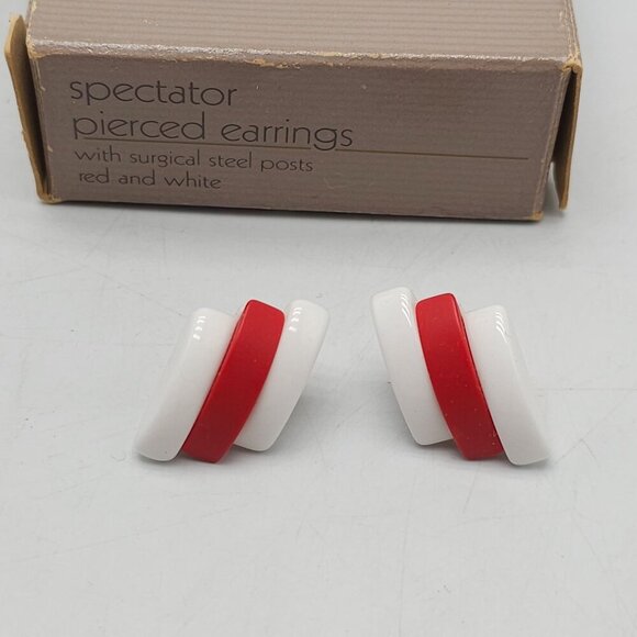 Vintage 1986 Avon Red White Spectator Lucite Beaded Earrings - Picture 2 of 5